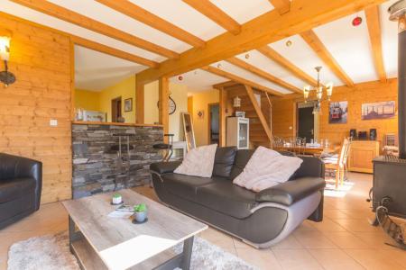 Rent in ski resort 4 room chalet 8 people - Chalet Croisette - Les Arcs - Living room