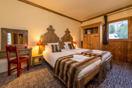 Rent in ski resort Chalet de l'Ours - Les Arcs - Bedroom