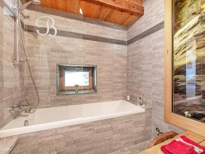 Location au ski Chalet Farmhouse - Les Arcs - Salle de bain