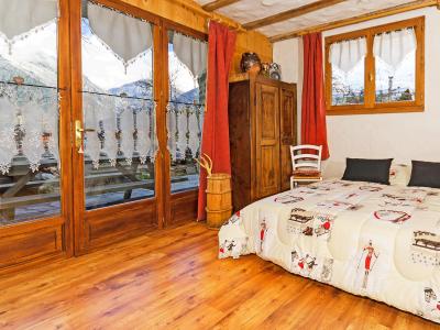Rent in ski resort Chalet Villaroger - Les Arcs - Bedroom