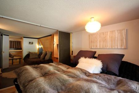 Wynajem na narty Apartament duplex 2 pokojowy 6 osób (214) - La Résidence Alliet - Les Arcs - Pokój