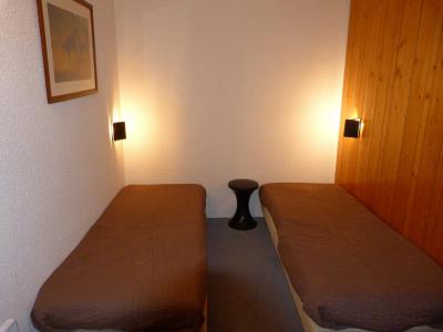 Rent in ski resort 4 room duplex apartment 8 people (707) - La Résidence les Arandelières - Les Arcs - Bedroom