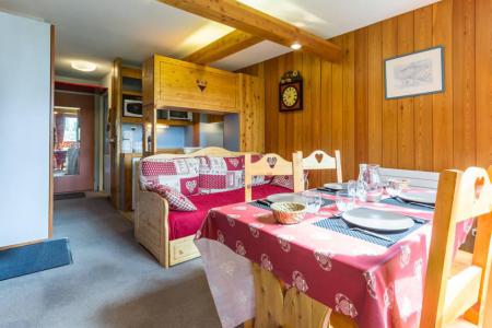 Wynajem na narty Apartament 2 pokojowy z alkową 5 osób (202) - Résidence Aiguille des Glaciers - Les Arcs - Pokój gościnny