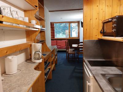Rent in ski resort Studio 4 people (116) - Résidence Belles Challes - Les Arcs - Kitchen