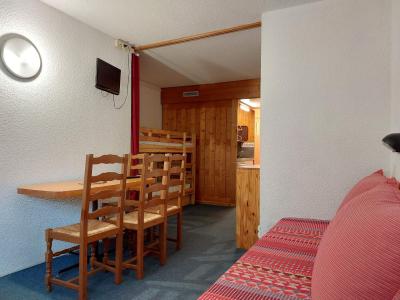 Rent in ski resort Studio 4 people (116) - Résidence Belles Challes - Les Arcs - Living room