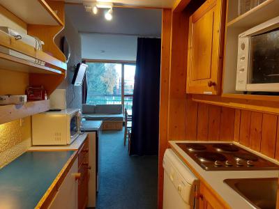 Rent in ski resort Studio 4 people (306) - Résidence Belles Challes - Les Arcs - Kitchen