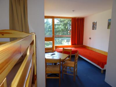 Rent in ski resort Studio sleeping corner 4 people (634) - Résidence Belles Challes - Les Arcs - Living room