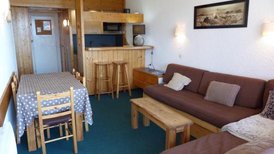 Ski verhuur Appartement 2 kamers 5 personen (006) - Résidence Bequi-Rouge - Les Arcs - Woonkamer