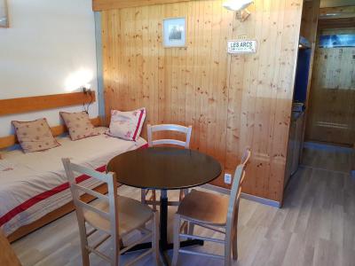 Location au ski Studio 2 personnes (541) - Résidence Cascade - Les Arcs - Séjour