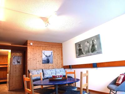 Аренда на лыжном курорте Квартира студия со спальней для 4 чел. (654) - Résidence Cascade - Les Arcs - Салон