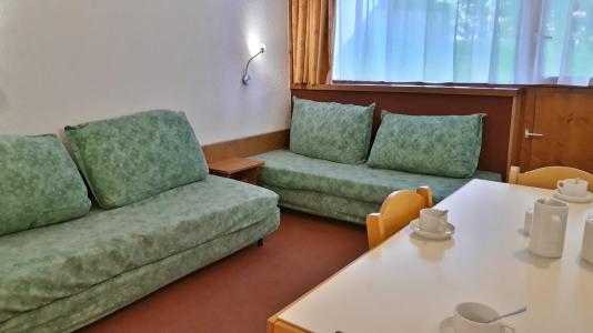 Ski verhuur Studio 4 personen (118) - Résidence des Belles Challes - Les Arcs - Woonkamer