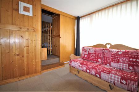 Rent in ski resort 2 room apartment sleeping corner 4 people (1359) - Résidence des Lauzières - Les Arcs - Living room