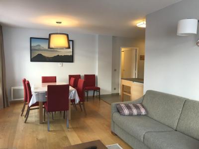 Ski verhuur Appartement 3 kabine kamers 6 personen (300) - Résidence des Monarques - Les Arcs - Woonkamer