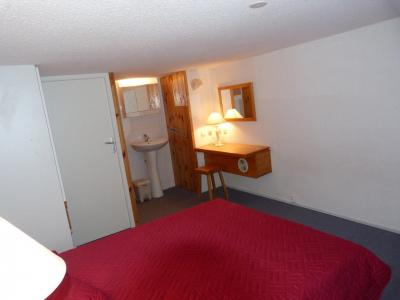 Rent in ski resort 2 room apartment 5 people (213) - Résidence l'Aiguille Grive Bât II - Les Arcs - Bedroom