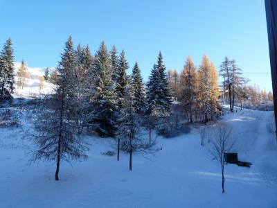 Rent in ski resort Studio sleeping corner 5 people (204) - Résidence l'Aiguille Grive Bât II - Les Arcs - Winter outside