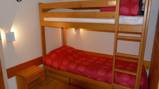 Rent in ski resort 2 room apartment 6 people (425) - Résidence l'Aiguille Grive Bât III - Les Arcs - Bedroom