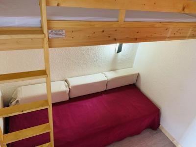 Rent in ski resort Studio sleeping corner 3 people (410) - Résidence les Lanchettes - Les Arcs - Bedroom