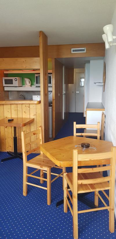 Rent in ski resort Studio sleeping corner 5 people (1373) - Résidence les Lauzières - Les Arcs - Apartment