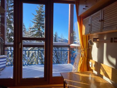Soggiorno sugli sci Appartamento su 3 piani 2 stanze per 6 persone (235) - Résidence les Mirantins 2 - Les Arcs - Balcone
