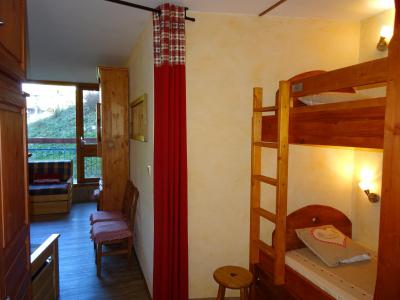 Rent in ski resort Studio sleeping corner 4 people (428) - Résidence Miravidi - Les Arcs - Bedroom