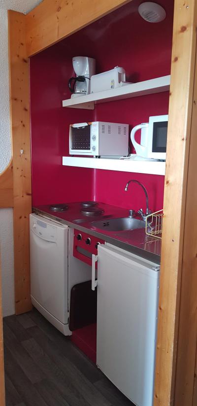 Rent in ski resort Studio sleeping corner 5 people (310) - Résidence Pierra Menta - Les Arcs - Kitchen