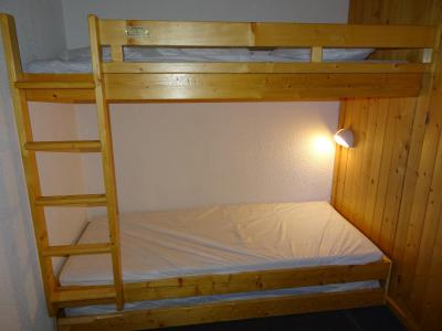 Rent in ski resort Studio sleeping corner 5 people (407) - Résidence Pierra Menta - Les Arcs - Bedroom