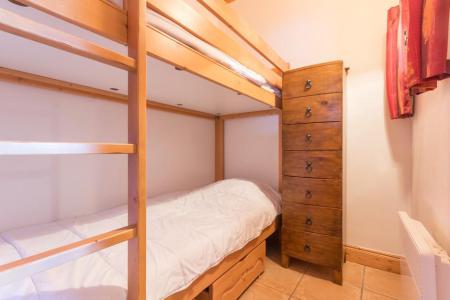 Rent in ski resort 4 room apartment 7 people (A25) - Résidence Saint Bernard - Les Arcs - Bedroom