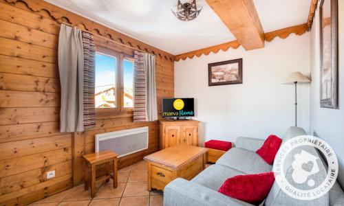 Vacances en montagne Appartement 3 pièces 5 personnes (Sélection -3) - Résidence les Fermes du Soleil - Maeva Home - Les Carroz - Extérieur hiver