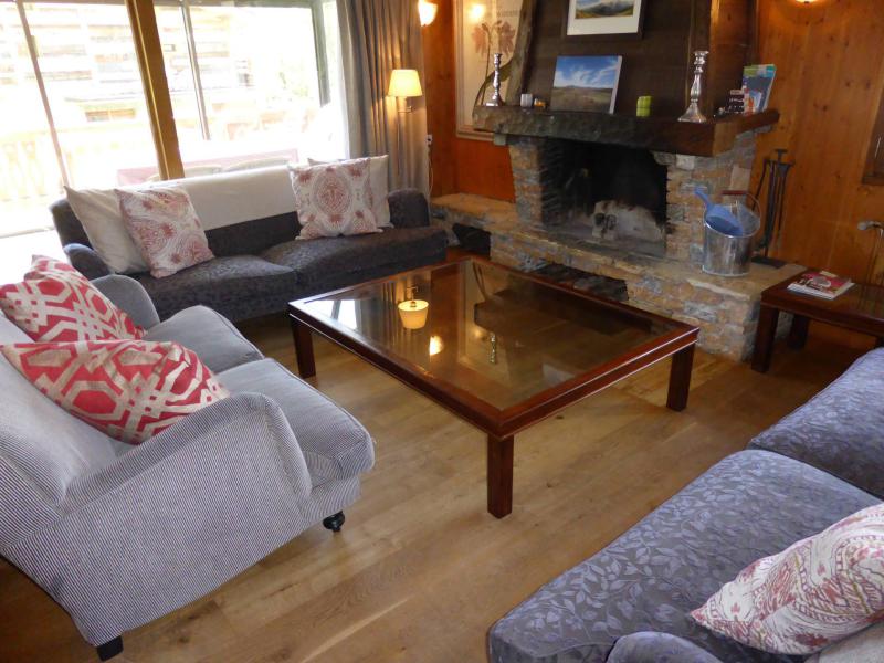 Rent in ski resort 8 room chalet 15 people - Chalet Buchan - Les Contamines-Montjoie - Living room