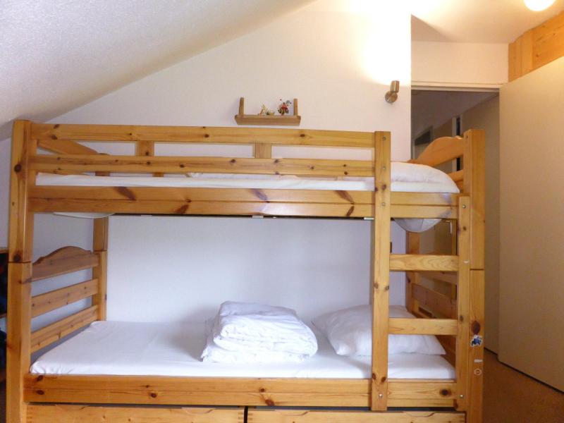 Rent in ski resort 3 room apartment 6 people (CT813) - Résidence l'Enclave - Les Contamines-Montjoie - Bedroom