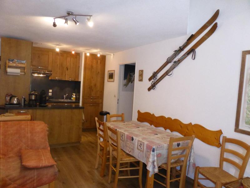 Rent in ski resort 3 room apartment 6 people (CT813) - Résidence l'Enclave - Les Contamines-Montjoie - Living room