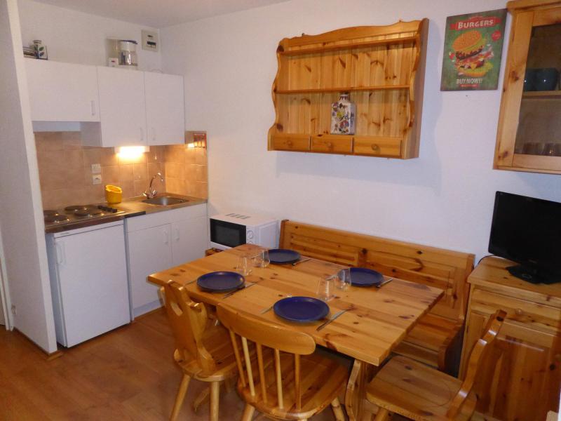 Ski verhuur Studio bergnis 4 personen (J711) - Résidence l'Enclave - Les Contamines-Montjoie - Woonkamer