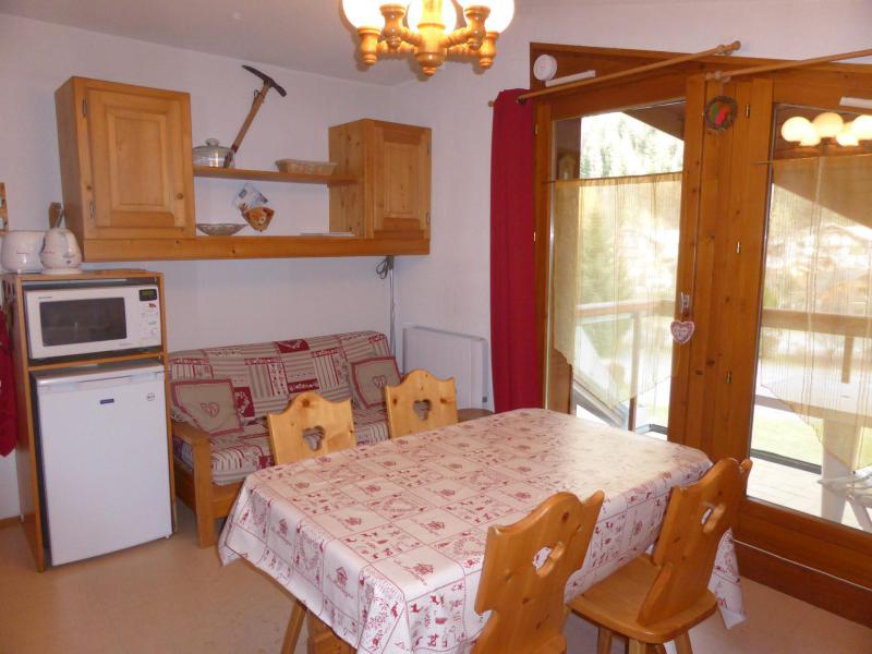 Ski verhuur Studio cabine 4 personen (J735) - Résidence l'Enclave - Les Contamines-Montjoie - Woonkamer