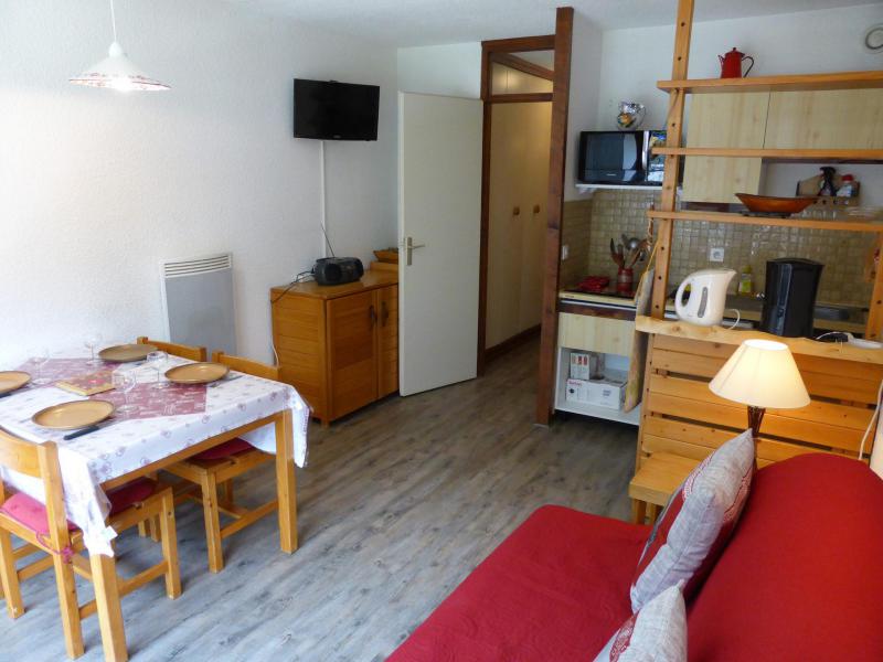 Аренда на лыжном курорте Квартира студия со спальней для 5 чел. (F1E) - Résidence le Brulaz - Les Contamines-Montjoie - Салон