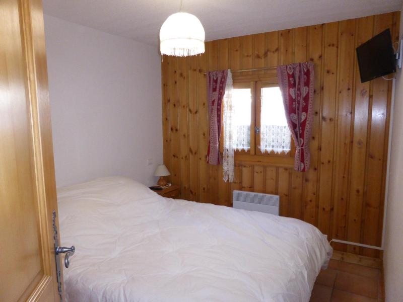 Skiverleih 2-Zimmer-Holzhütte für 6 Personen (824) - Résidence Les Carlines - Les Contamines-Montjoie - Schlafzimmer