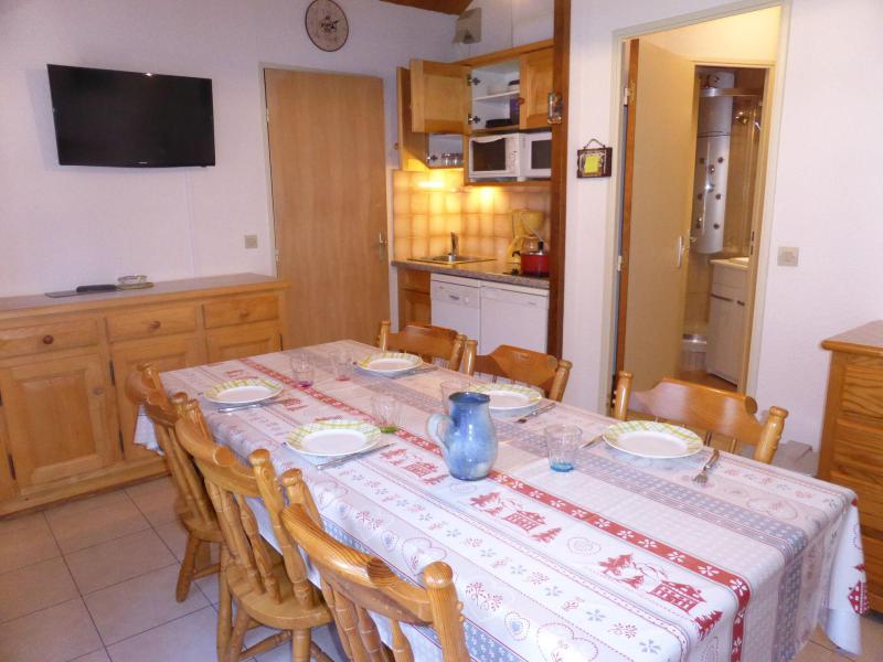 Rent in ski resort 3 room apartment 5 people (816) - Résidence les Combettes - Les Contamines-Montjoie - Living room