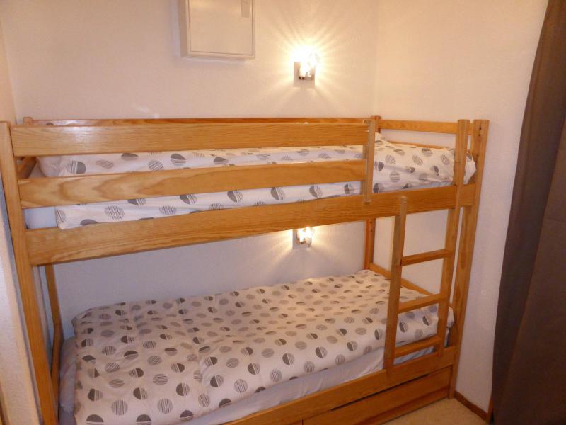 Аренда на лыжном курорте Апартаменты 2 комнат 5 чел. (F406) - Résidence Pierres Blanches - Les Contamines-Montjoie - Двухъярусные кровати