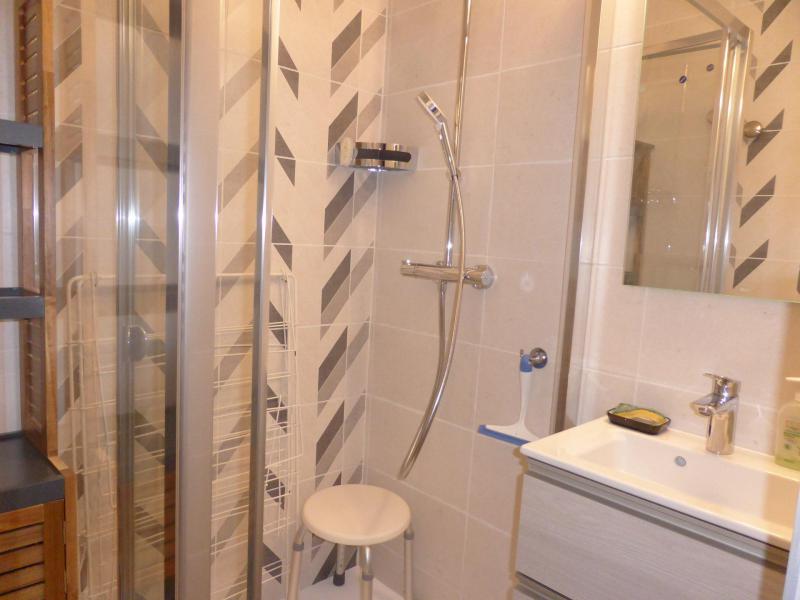 Alquiler al esquí Apartamento cabina para 6 personas (H579) - Résidence Pierres Blanches - Les Contamines-Montjoie - Cuarto de ducha