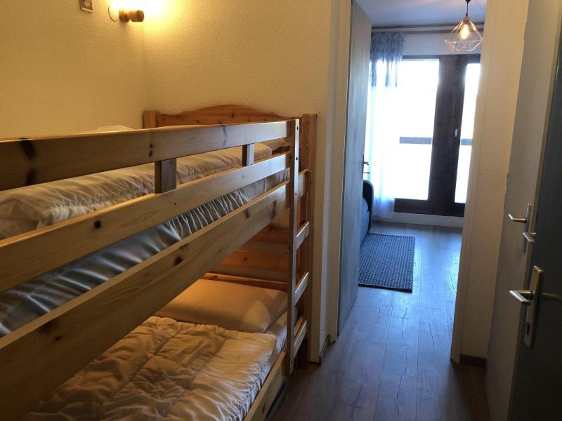 Аренда на лыжном курорте Квартира студия со спальней для 4 чел. (H566) - Résidence Pierres Blanches - Les Contamines-Montjoie - Комната 