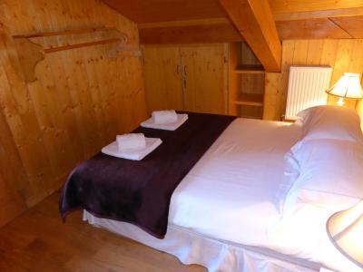 Rent in ski resort 8 room chalet 15 people - Chalet Buchan - Les Contamines-Montjoie - Bedroom