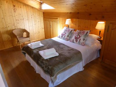 Rent in ski resort 8 room chalet 15 people - Chalet Buchan - Les Contamines-Montjoie - Bedroom