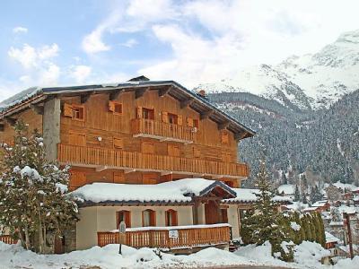 Vacanze in montagna Appartamento 6 stanze per 10 persone (1) - Les Moranches - Les Contamines-Montjoie - Esteriore inverno