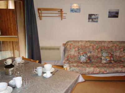 Ski verhuur Appartement 2 kamers 6 personen (10) - Pierres Blanches F et H - Les Contamines-Montjoie - Woonkamer