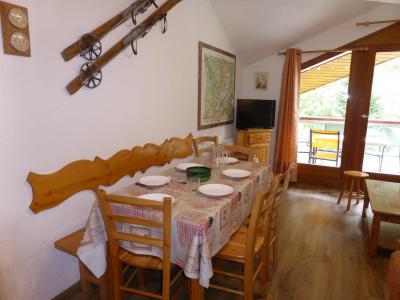 Rent in ski resort 3 room apartment 6 people (CT813) - Résidence l'Enclave - Les Contamines-Montjoie - Table