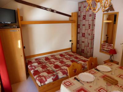 Ski verhuur Studio cabine 4 personen (J735) - Résidence l'Enclave - Les Contamines-Montjoie - Woonkamer