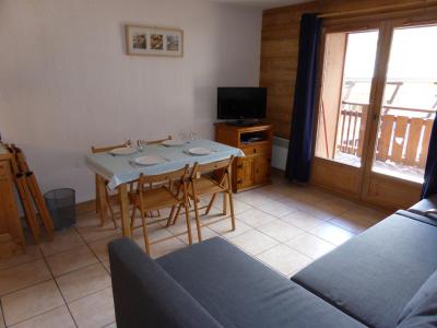 Rent in ski resort 2 room apartment sleeping corner 4 people (236) - Résidence le Chamois - Les Contamines-Montjoie - Living room