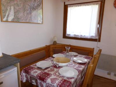 Rent in ski resort 2 room apartment 5 people (793) - Résidence les Combettes - Les Contamines-Montjoie - Living room