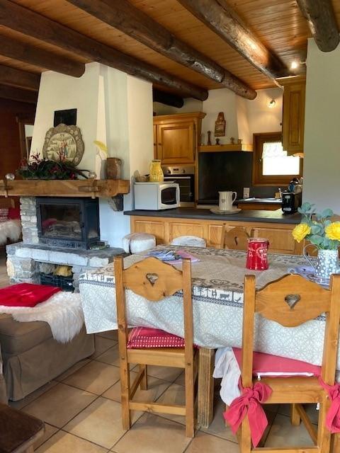 Rent in ski resort 4 room chalet 10 people - Chalet Baquera - Les Gets - Apartment