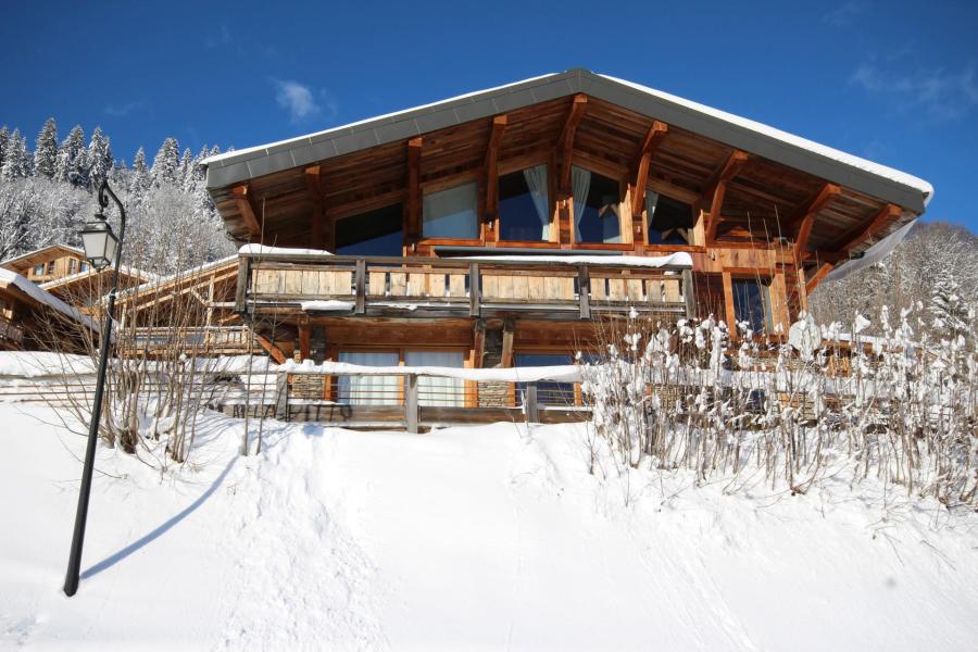 Каникулы в горах Шале 6 комнат 12 чел. - Chalet Berio - Les Gets - зимой под открытым небом