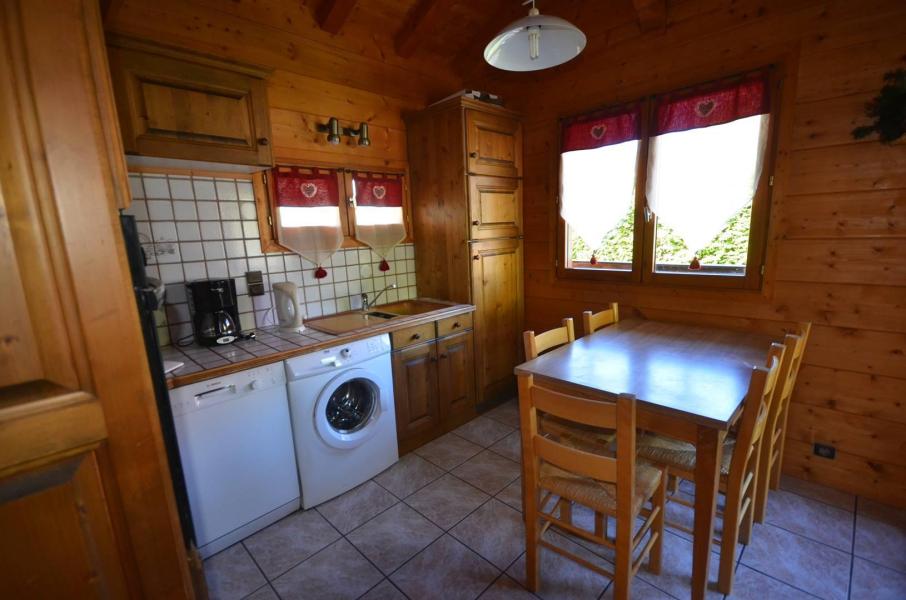 Skiverleih 5 Zimmer Maisonettewohnung für 10 Personen - Chalet Blanc - Les Gets - Kochnische